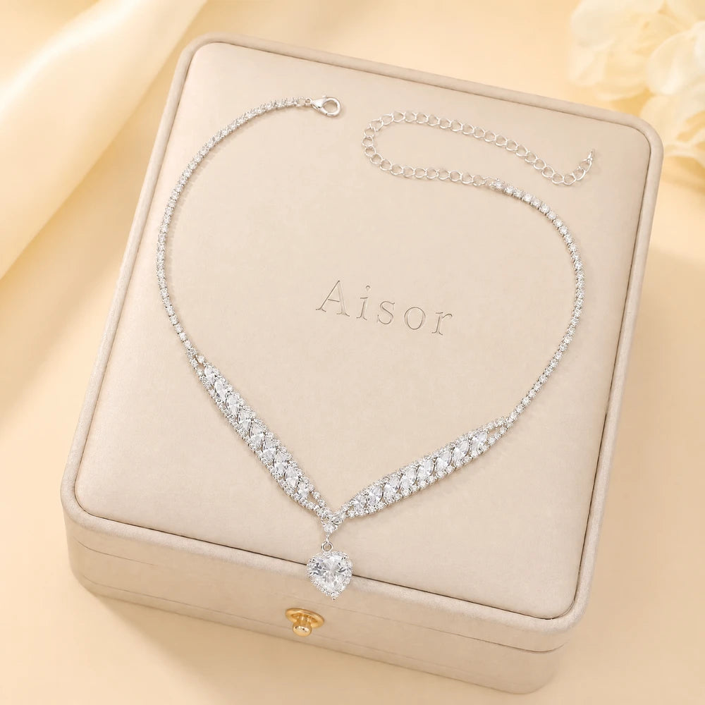 HeartGlow Jewelry Set