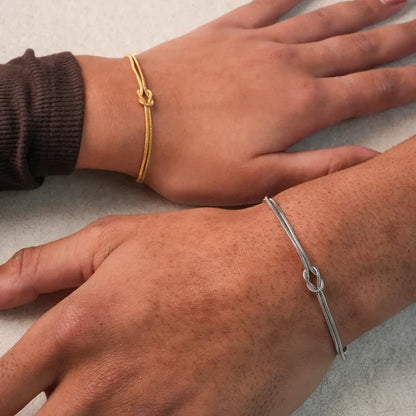 Aisor Everlasting Knot Bracelet